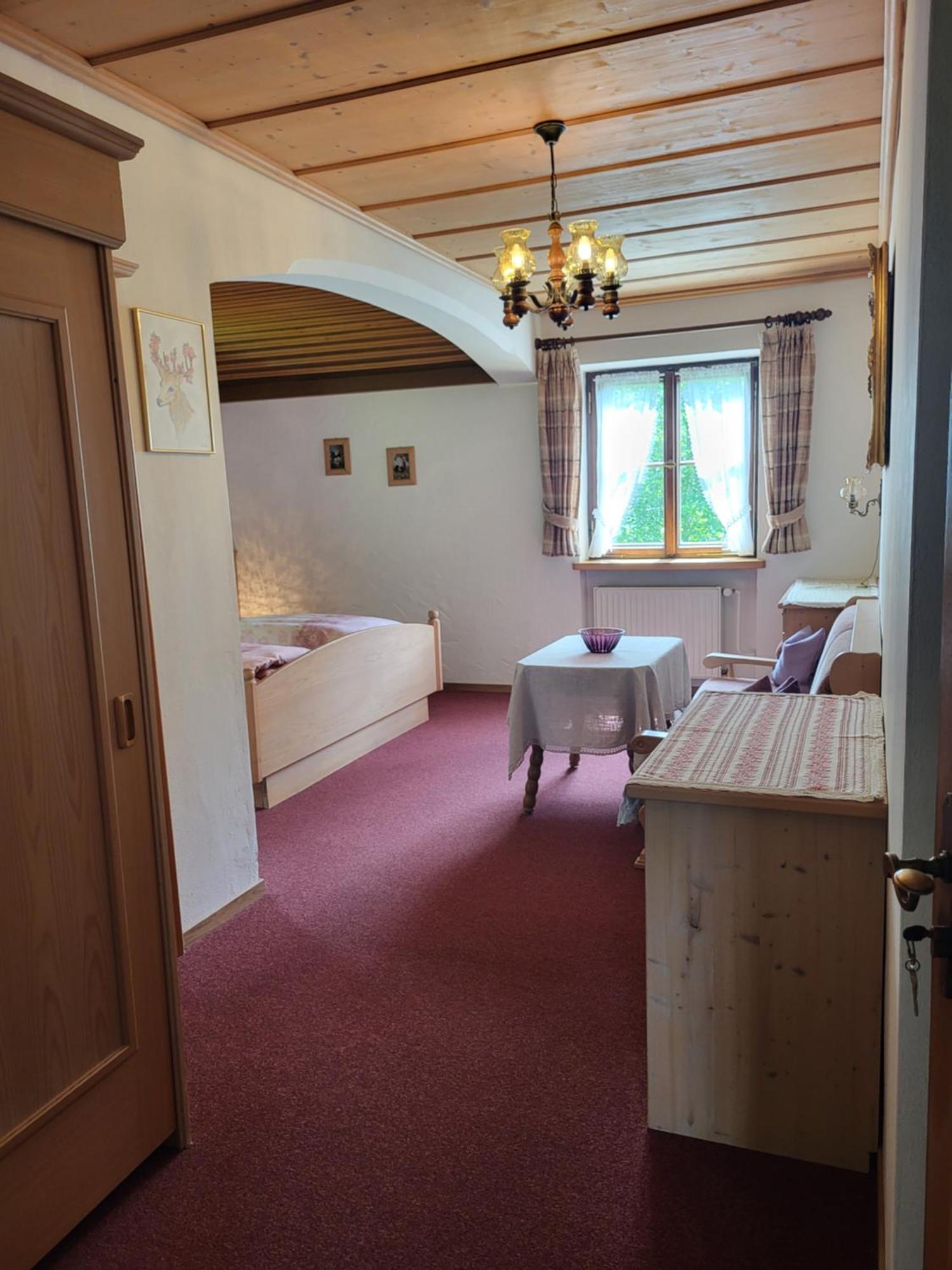 Villa Bergkristall Eschenlohe Room photo